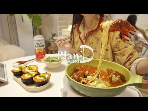 Видео: Жарка мяса на обогревателе, ребрышки из кукурузного сыра с рисовыми шариками Булдак, спам-деопбап, в