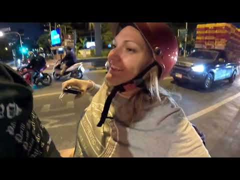Видео: Купили мопед в Таиланде и погнали 1000км с ребёнком. Как добраться из Паттайи до Бангкока на байке