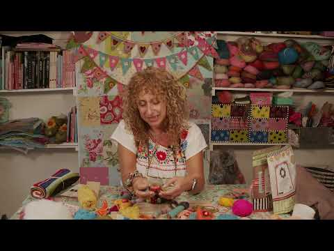 Видео: Изготовление мексиканских вышитых сердечек из фетра
