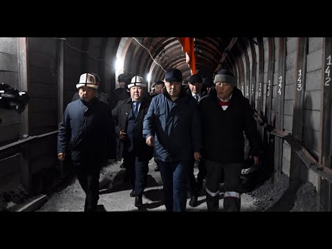 Видео: «Президентский», «Премьер», «Советник». Садыр Жапаров осмотрел тоннели супер-канала «Алгакадам»