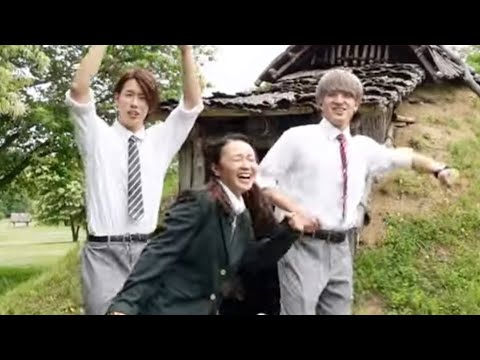 Видео: Когда я пошел подбодрить болельщиков, они подбодрили меня.