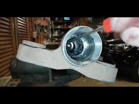 Видео: Рулевая рейка Toyota Corolla 120