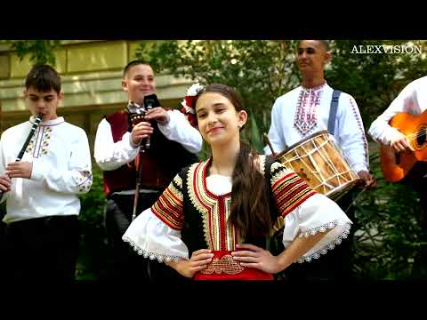 Видео: "Кале, бяла българко" изп: Михаела Кьосева преп: Петя Драгнева