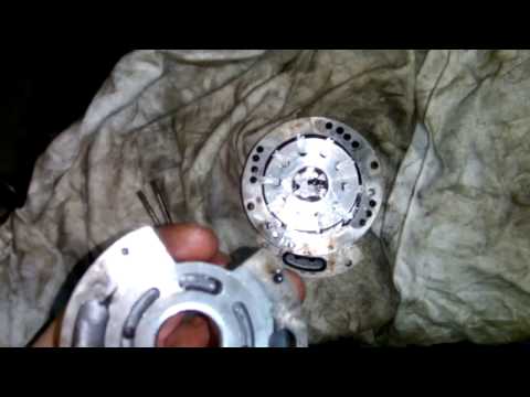 Видео: Разбираем  устройство пластинчатого насоса 1