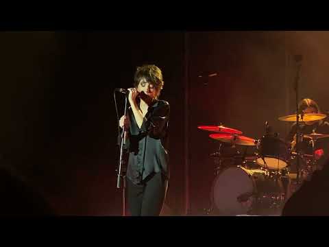 Видео: Земфира - Я искала тебя (Берлин Германия 1.11.2024)