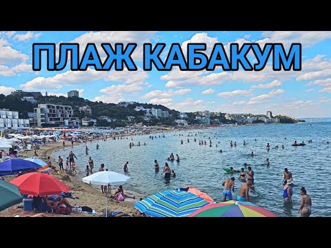 Видео: Скокове от кея, джетове и много туристи на плаж Кабакум, Варна!