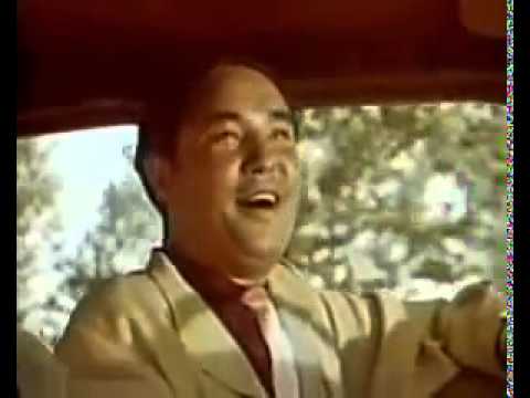 Видео: Ермек Серкебаев   Надо мной небо синее (1957)