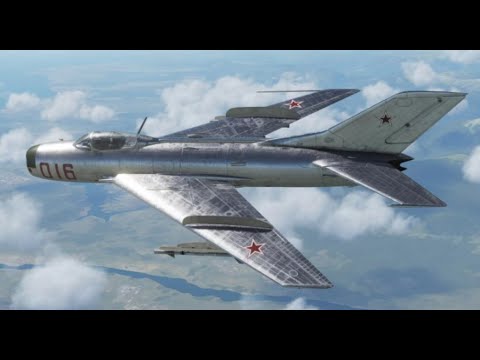 Видео: Советский ударный истребитель МиГ-19  (СМ-2)