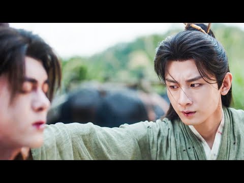 Видео: Доминирующий молодой мастер сделал сильный шаг, отменив злодея одной ладони!