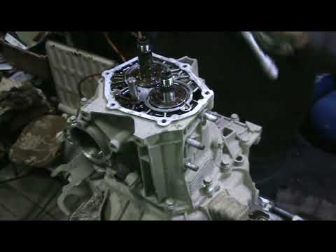 Видео: КПП Лада Калина с механизмом выбора передач тросового типа . Вылетает вторая передача .