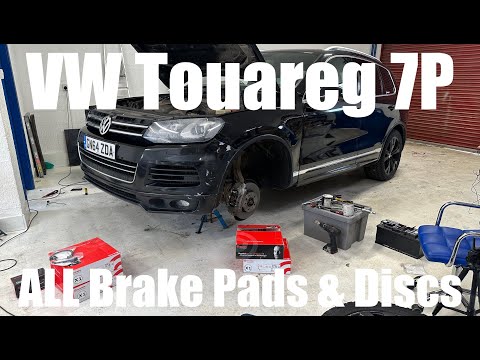 Видео: Тормозные колодки и диски VW Touareg/Q7/Cayenne 7P (передние и задние) — Brembo: как поменять тор...