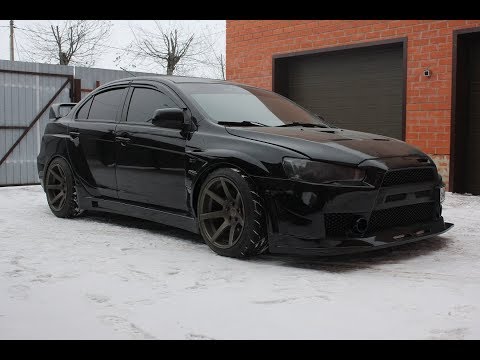 Видео: Крылья Evo X Charge Speed на Lancer X. Установка