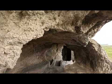 Видео: Загадочный пещерный город Эски-Кермен
