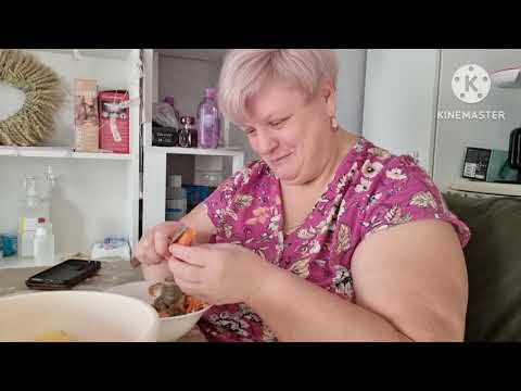 Видео: Всем приветик, готовлю сельдь под шубой