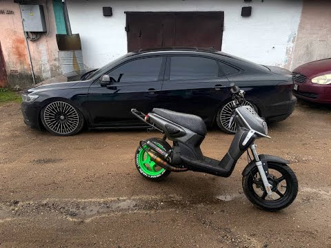 Видео: Что случилось со спортивным скутером за 2 сезона? // Предсезонная диагностика Yamaha Slider