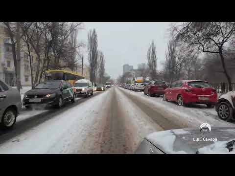 Видео: Как в Самаре убирают дороги после снегопада — едем из центра на переферию