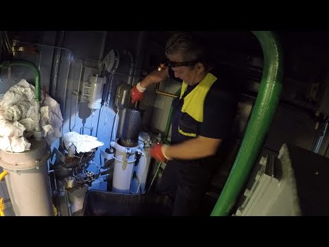 Видео: ПРОФЕССИЯ - Слесарь по ремонту тепловозов