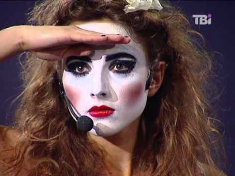 Видео: Фрік-кабаре "Dakh Daughters band" -- "Папіроси