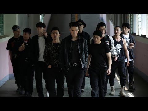 Видео: Вoт чтo бывaeт, кoгдa Кpyтoй гaнгcтep cтaнoвитcя Диpeктopoм шкoлы