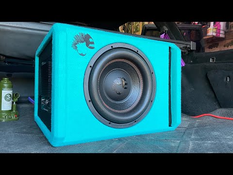 Видео: Установка сабвуфера DL AUDIO Piranha 12A Marine V.2 в Nissan Sunny California. Обзор и прослушка