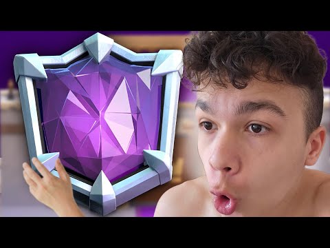 Видео: СТАНАХ ULTIMATE CHAMPION в КЛАШ РОЯЛ 😱😱