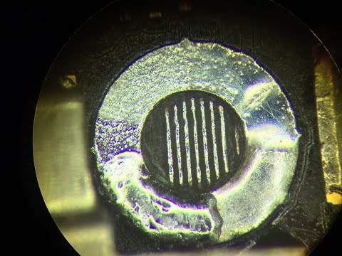 Видео: Ремонт iPhone 5s пресловутая и коварная гильза