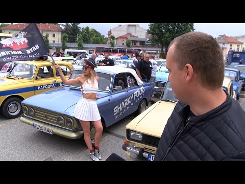 Видео: Любителите на "Москвич" се събраха в Хасково