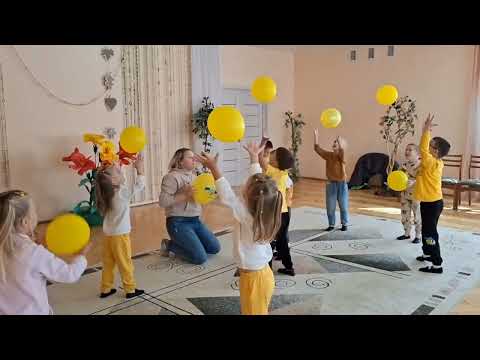 Видео: Музично - ритмічна вправа "Листочки та дощик"