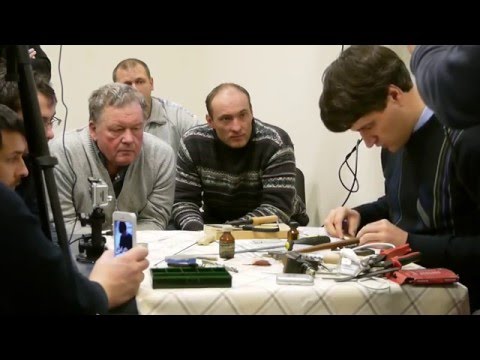 Видео: Мастер-класс 19 дек. 2012 г. Технолог и Сейнер , изготовление зимней блесны и настройка.