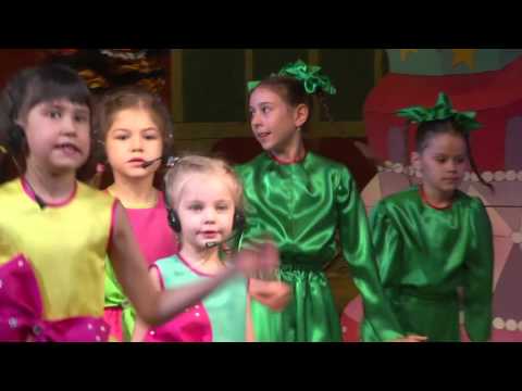 Видео: "Кузнечик маленький коленками назад"