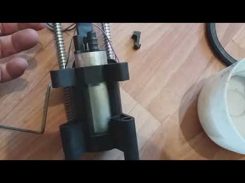 Видео: Замена вставки бензонасоса УАЗ Патриот