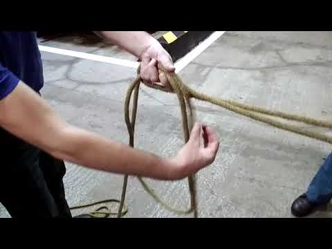 Видео: Вязка спасательной верёвки за конструкцию 4 способа