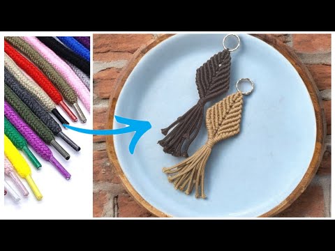 Видео: Брелок из обувных шнурков!!! Брелок в технике макраме DIY Shoelace macrame keychain| How to macrame