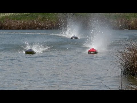 Видео: 20-я гонка в субботу, гонки на катерах RC Firestone, апрель 2025 г.