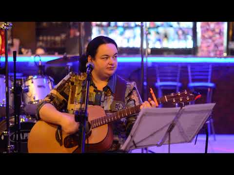 Видео: Кошка Сашка – Будь на моей стороне