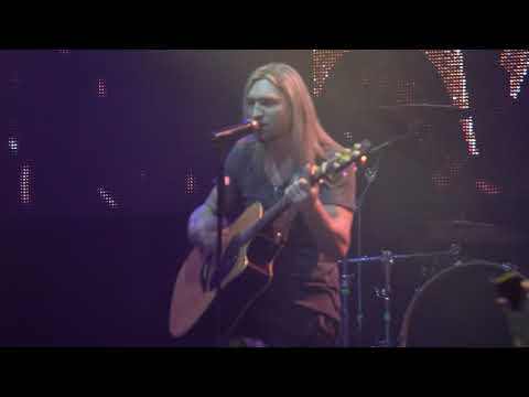 Видео: Гран-КуражЪ - Первый день осени (Клуб "ТеатрЪ" Москва 15.12.2018)