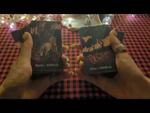 Видео: АСМР Таро | Почему молчит, Что думает | шепот, карты, таппинг