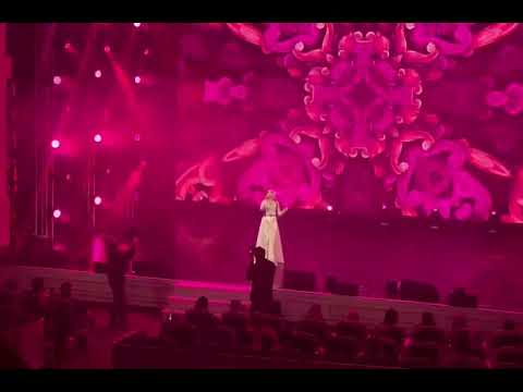 Видео: Медни Сайтамирова с песней Аймани Айдамировой 😍❤️ мощь🔥🔥 участница "Дека сан аз" из команды М.Б😍👍