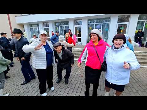 Видео: 2.11.25г... "Давай Сбежим, туда где Солнце".. звучит на Танцполе в Гомеле... 