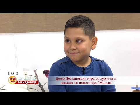 Видео: Џељо Дестановски игра со зурлата и кавалот во новото оро “Малеш“