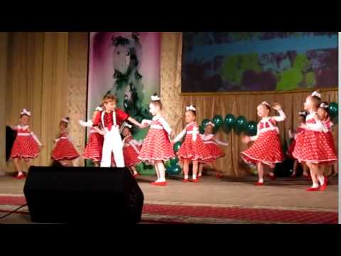 Видео: танец "Замечательный сосед"