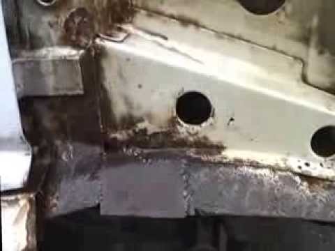Видео: Почему гниют передние крылья VW T4 Why are rotting front fenders VW T4