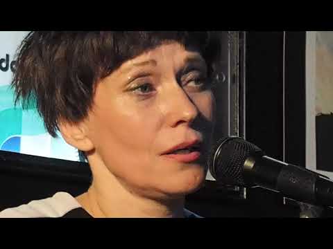 Видео: Света Бень - Зеркальный шар @Остров Безымянный (12-10-2021)