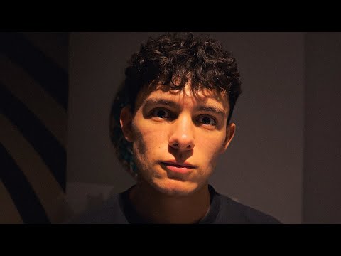 Видео: Вот что случается, когда ты слишком быстро становишься богатым