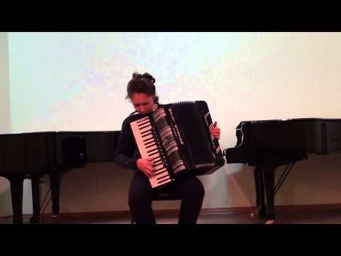 Видео: А.Беляев `Московские окна`