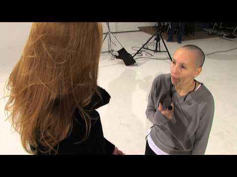 Видео: Ирина МИРОНОВА. Съемки клипа "Падает снег" для Би-2