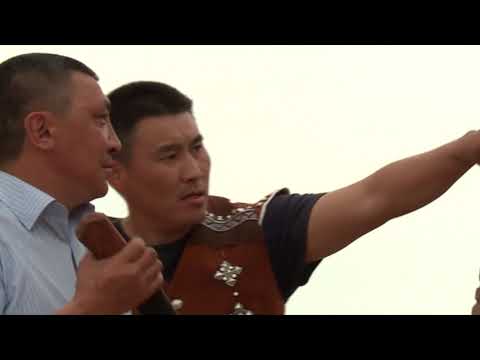 Видео: Ысыах Олонхо 2016 (Верхоянский район) Часть 2