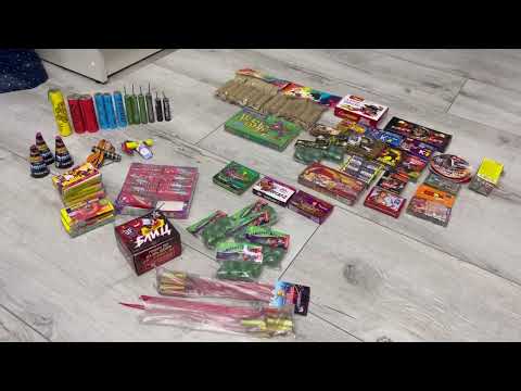 Видео: Распаковка посылки с петардами и обзор пиротехники 🔥💥⚡️#пиротехника #петарды #фейерверки #фонтаны