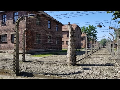 Видео: КОНЦЛАГЕРЬ АУШВИЦ ( ОСВЕНЦИМ) В ПОЛЬШЕ | РАССКАЗЫВАЮ ЧТО ТАМ ТВОРИЛОСЬ