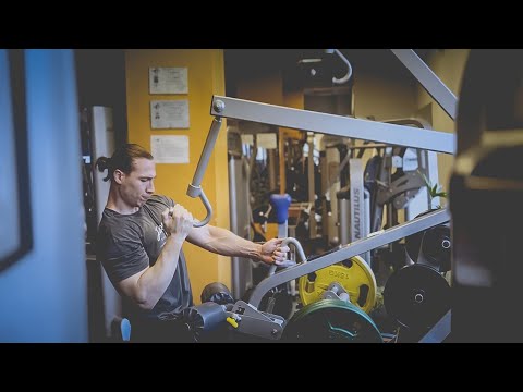 Видео: Текущата Ми Тренировка За ДЪРПАЩИ Упражнения